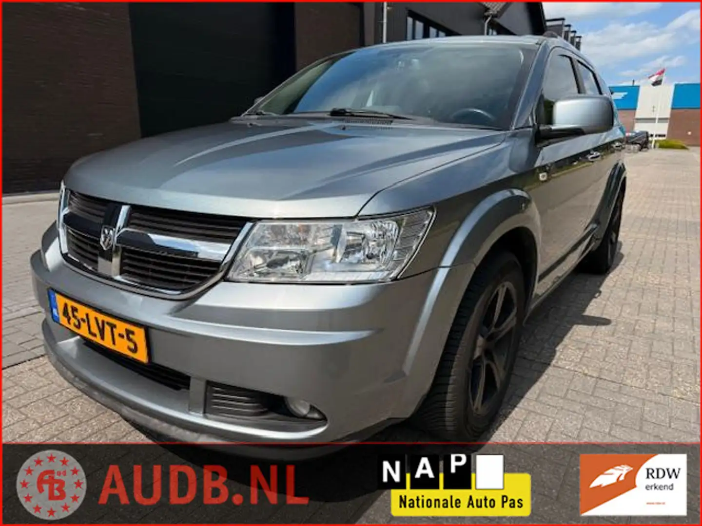 Dodge Journey 2.7 R/T Business Edition | AUTOMAAT|LEER| 18 INCH| Grau - 1