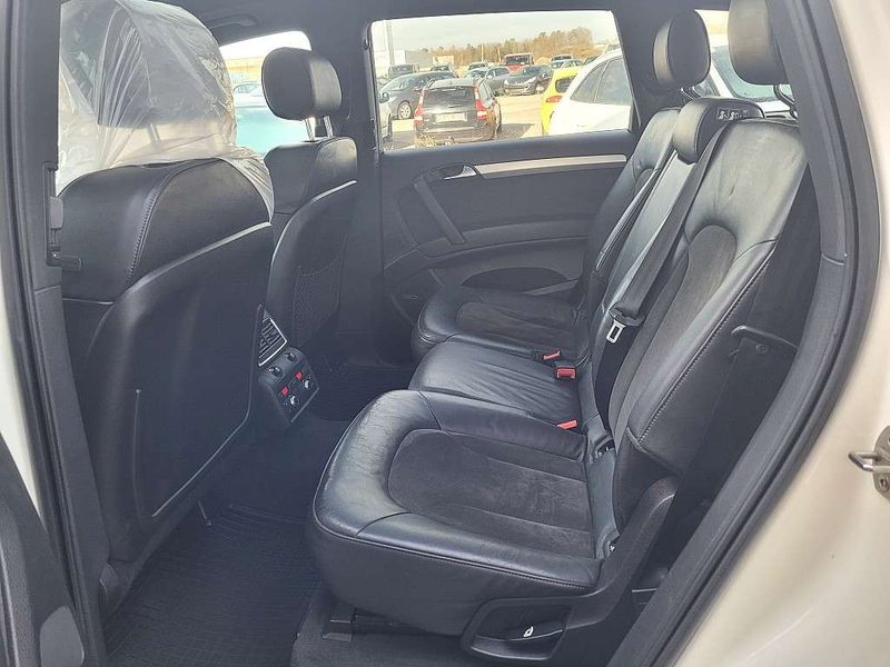 Audi Q7 3,0 TDI V6 quattro DPF Tiptronic — photo 13
