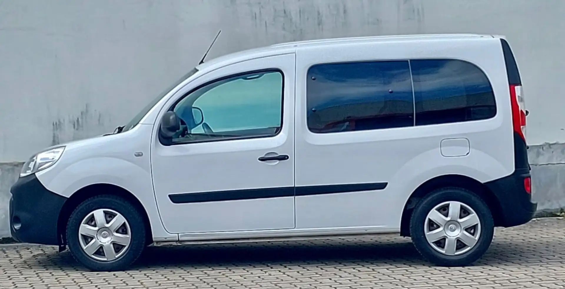 Renault Kangoo 1,6i Authentique Klima R/CD ZV Reling Bianco - 2