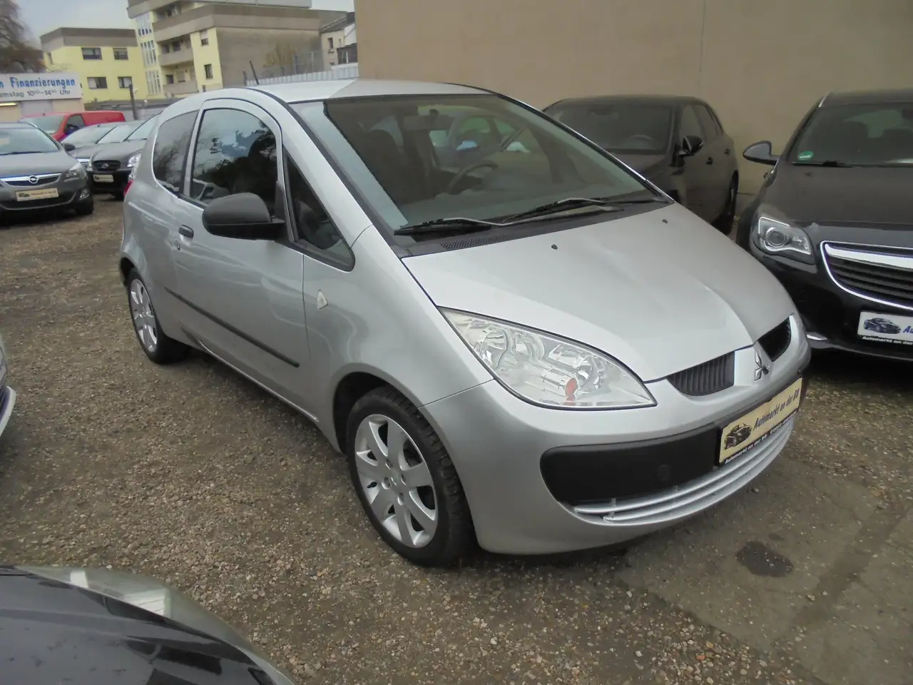 Mitsubishi Colt
