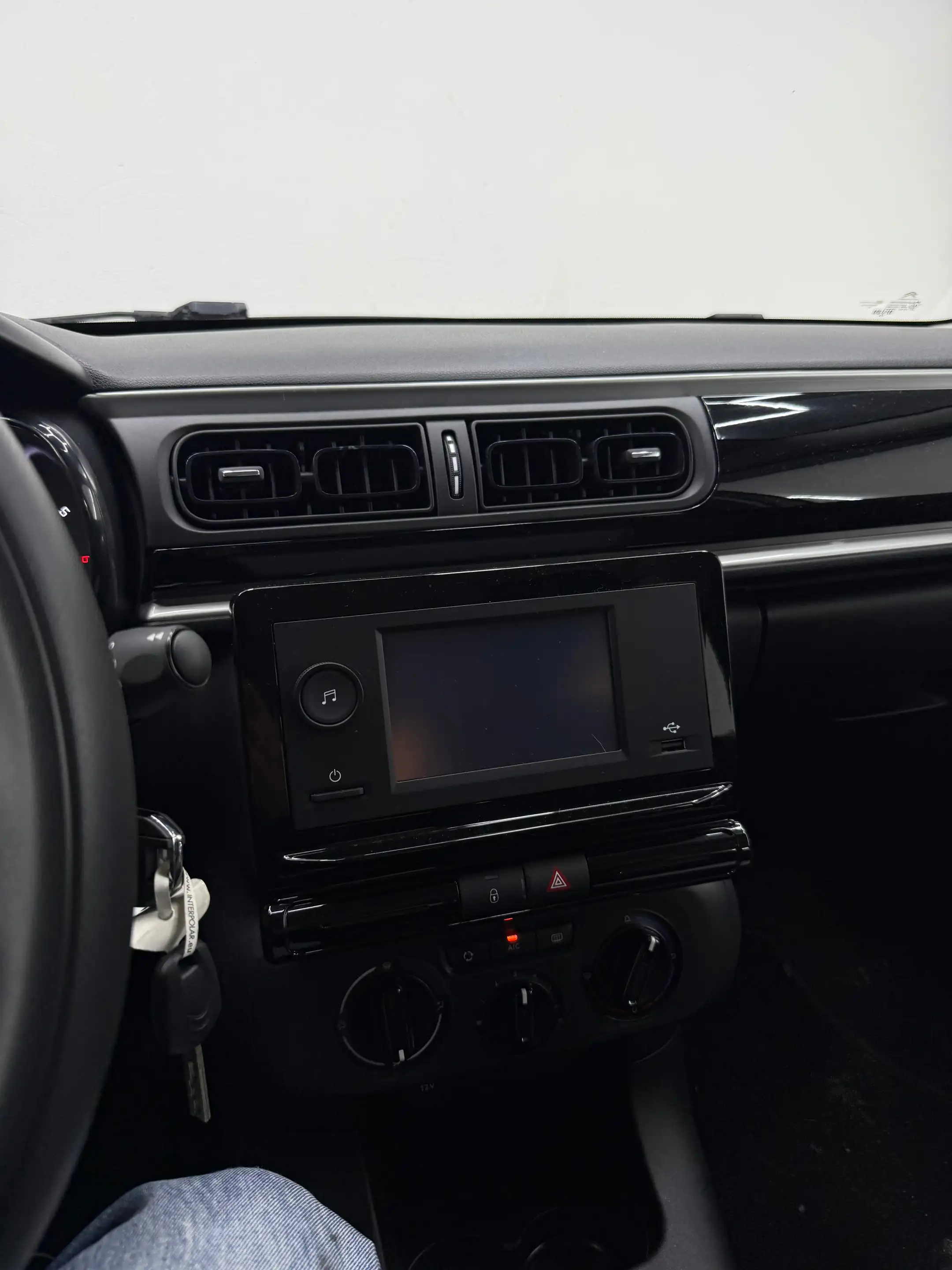 Citroen C3 C3 1.2i PureTech You S — photo 10