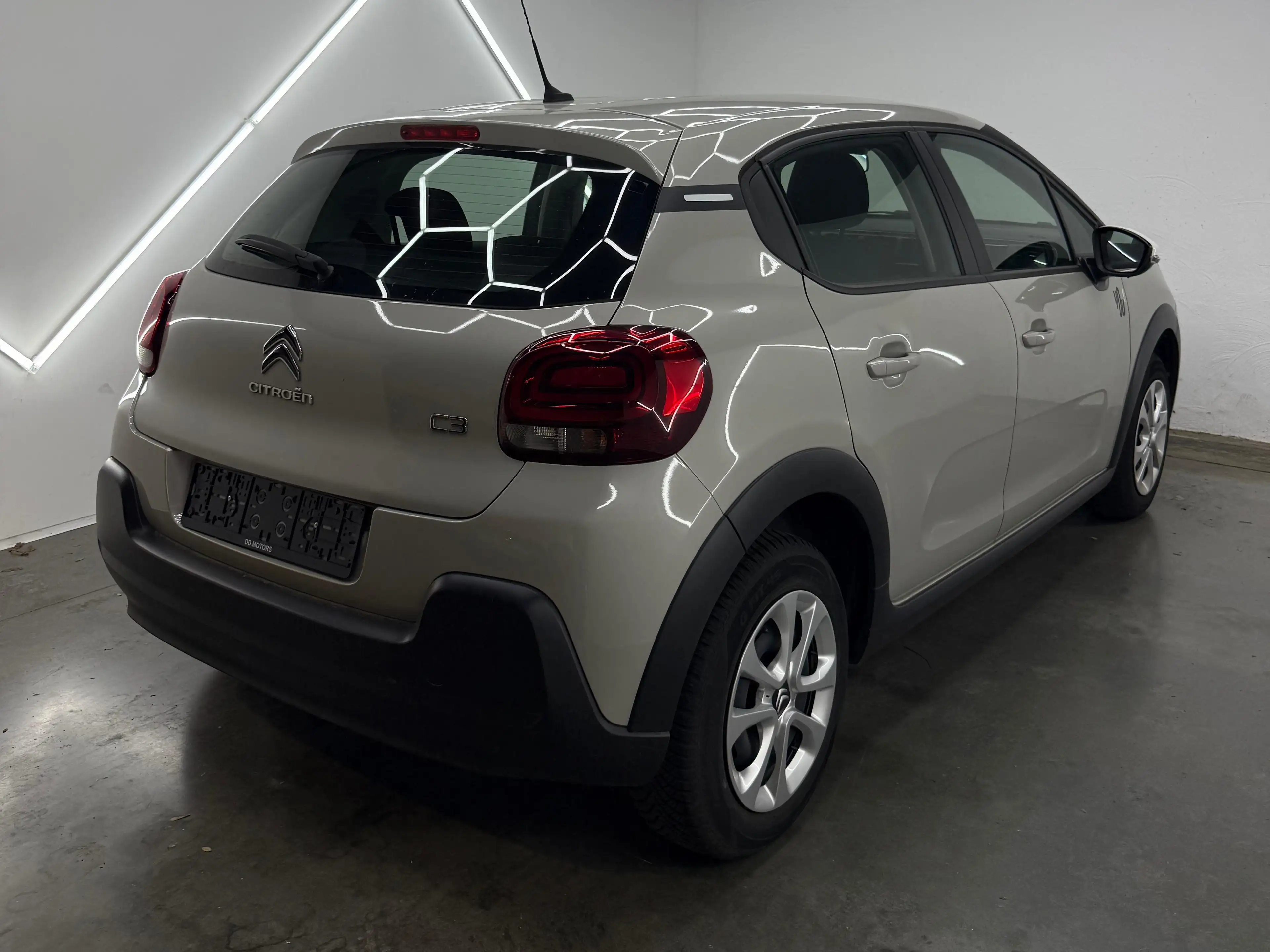 Citroen C3 C3 1.2i PureTech You S — photo 4