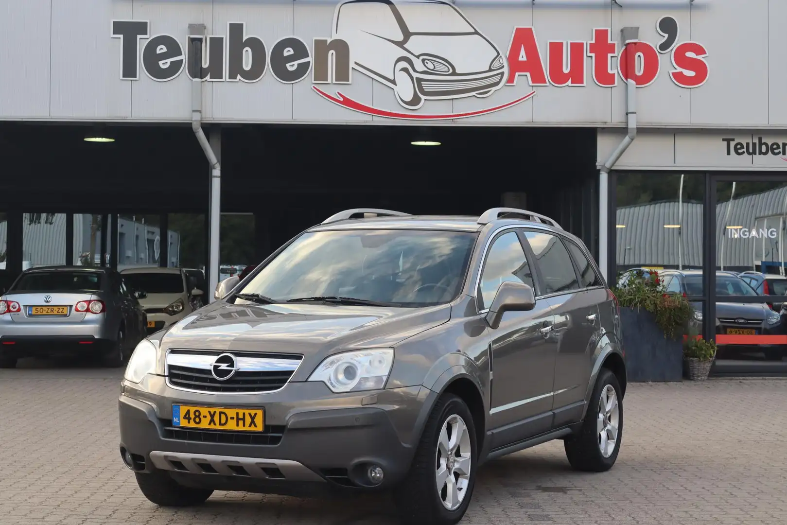 Opel Antara 3.2 V6 Cosmo Stoelverwarming voor, Navigatie, Trek Beige - 1