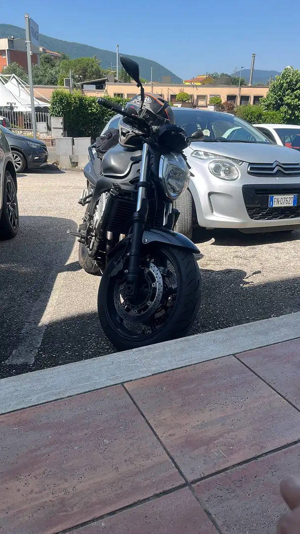 Yamaha FZ 6 Gris - 1