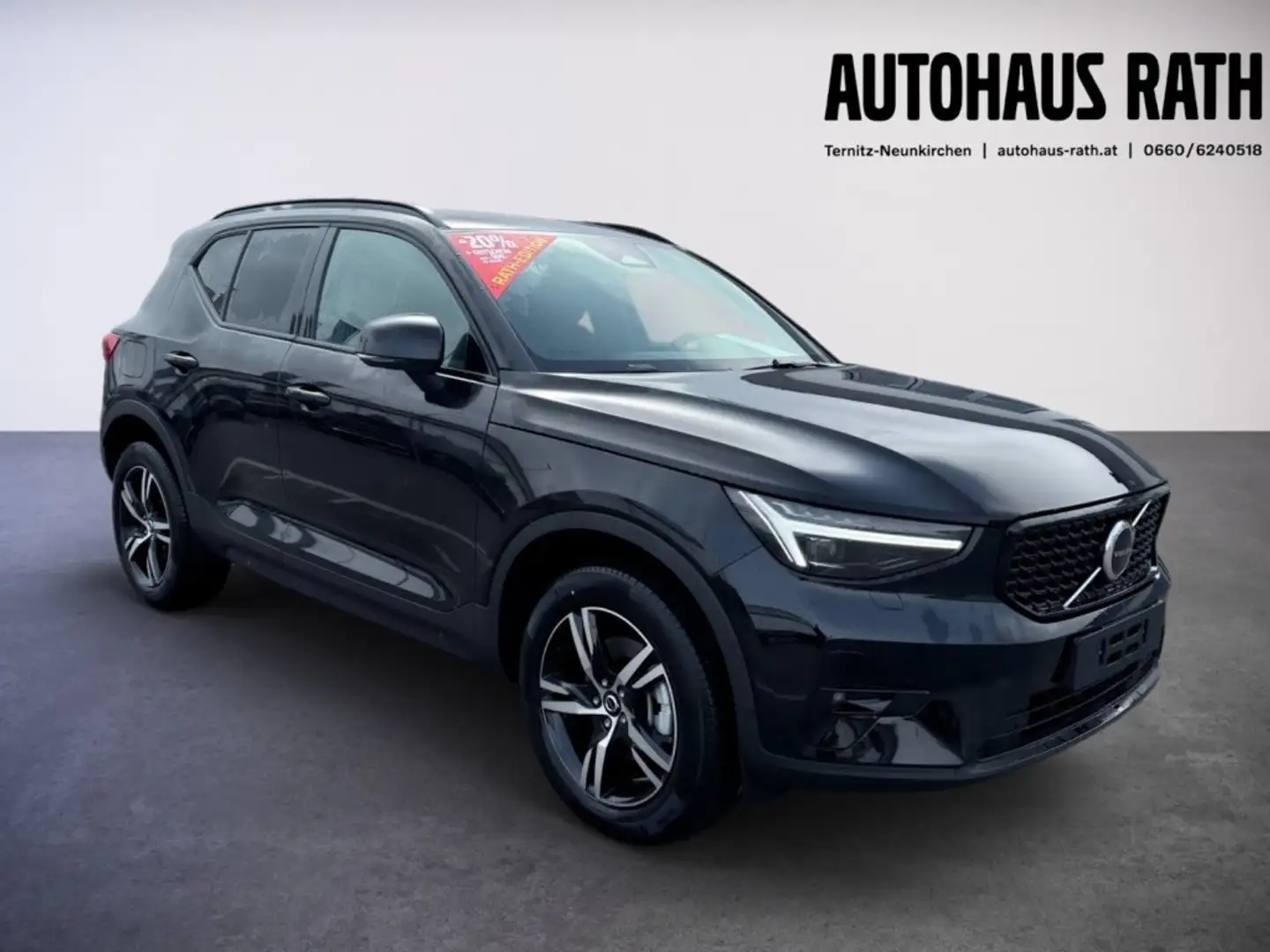 Volvo XC40 Plus, B3 Mild Hybrid, Dark Schwarz - 2