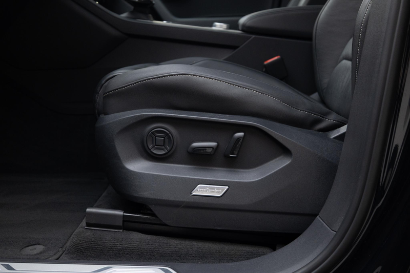 Volkswagen Touareg 3.0 TSi eHybrid 4MOTION | Pano | Stoelverwarming | — photo 6