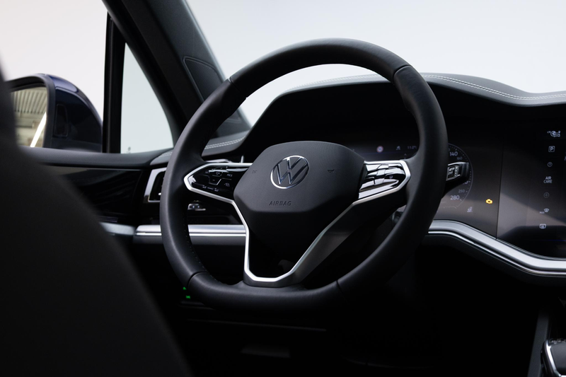 Volkswagen Touareg 3.0 TSi eHybrid 4MOTION | Pano | Stoelverwarming | — photo 11