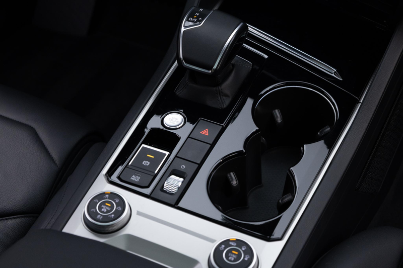 Volkswagen Touareg 3.0 TSi eHybrid 4MOTION | Pano | Stoelverwarming | — photo 15