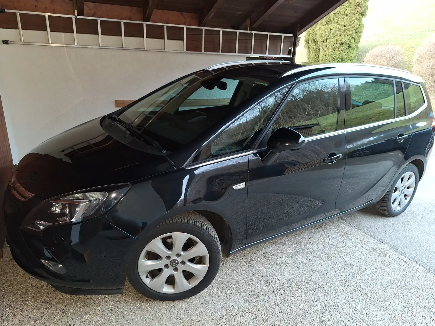 Opel Zafira Tourer Zafira Tourer 1,4 Turbo Innovation Schwarz - 2