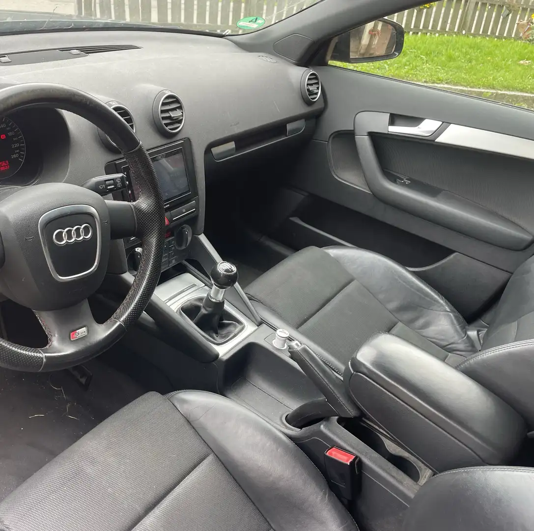 Audi A3 SportBack 2.0 TDI S Line - 1