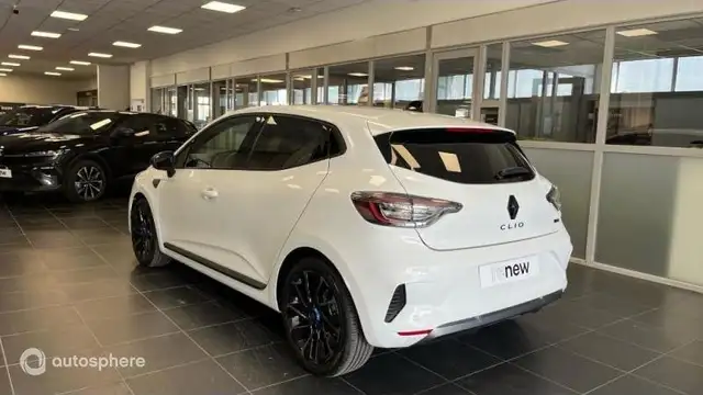 Renault Clio view 6