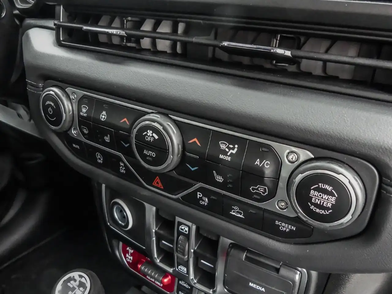 Jeep Wrangler Unlimited ICE MY 25 Rubicon 2.0 T-GDI Sky One-Touc 8