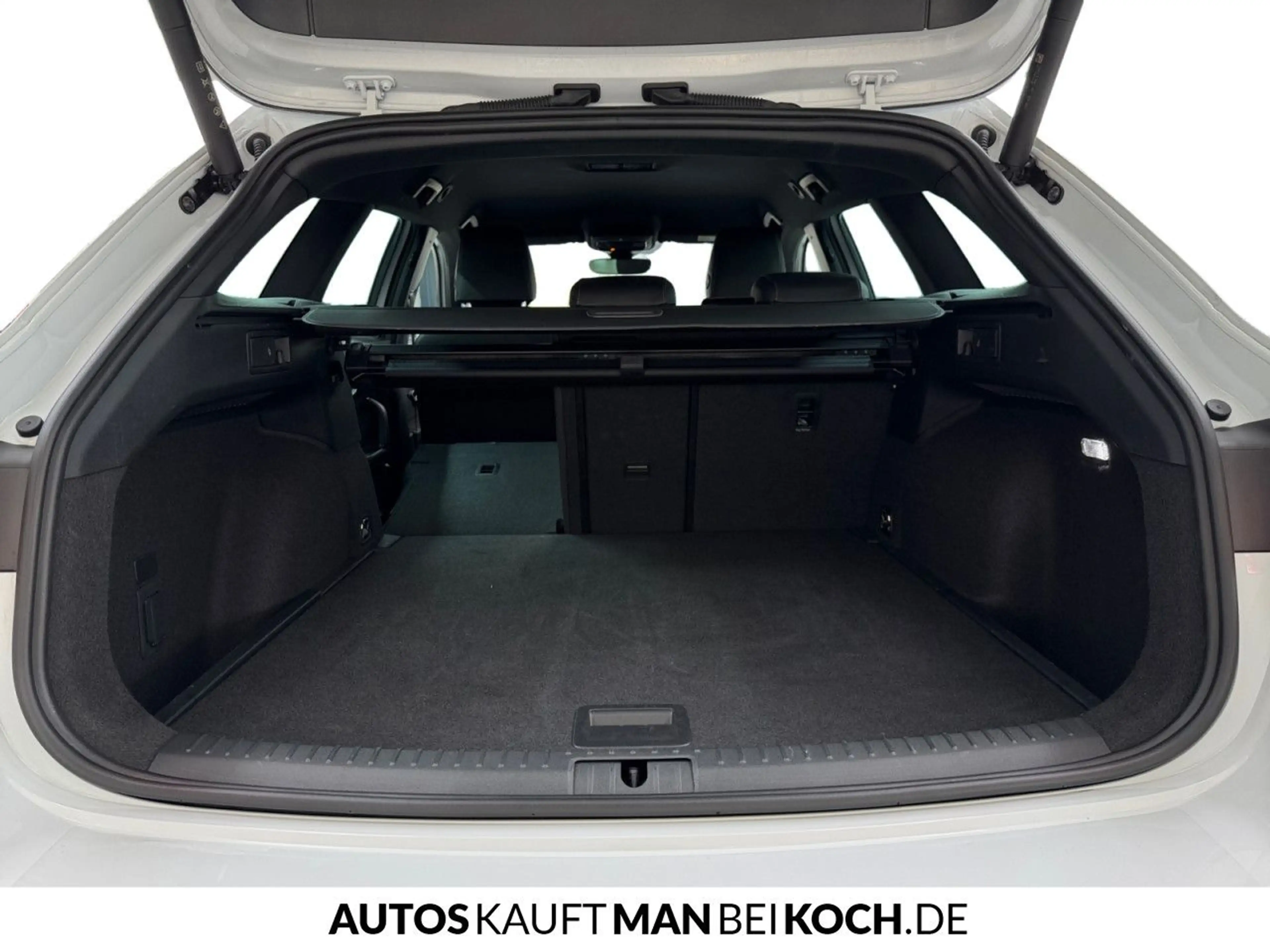 CUPRA Leon Sportstourer 2.0 TDI DSG ACC NAVI LED — photo 15