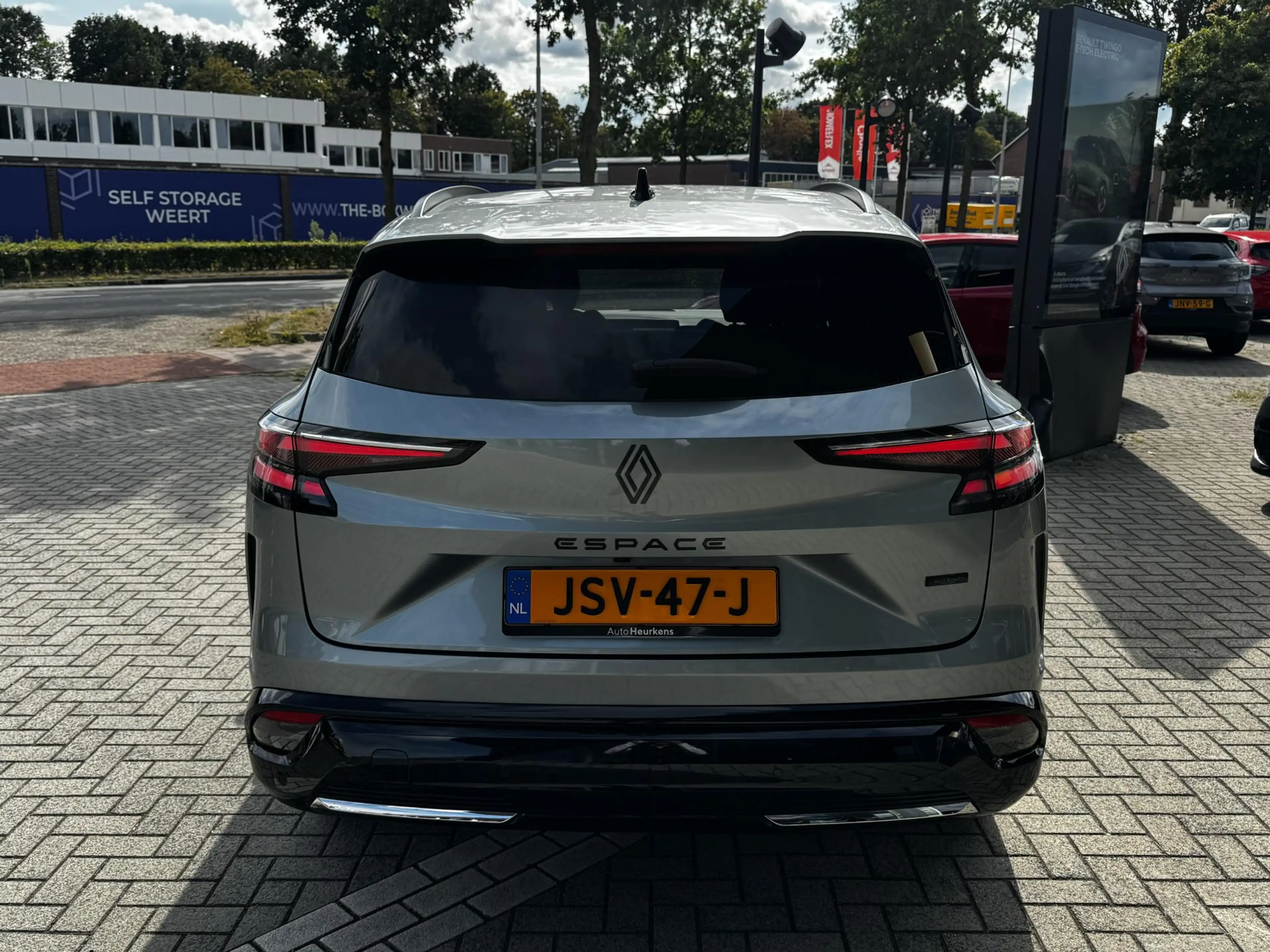 Renault Espace E-Tech full hybrid 200 esprit Alpine 7-persoons De — photo 6
