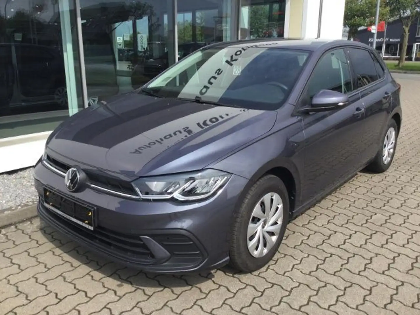 Volkswagen Polo 1.0 TSI Life IQ.Drive App LED Bluetooth Klima Gris - 2