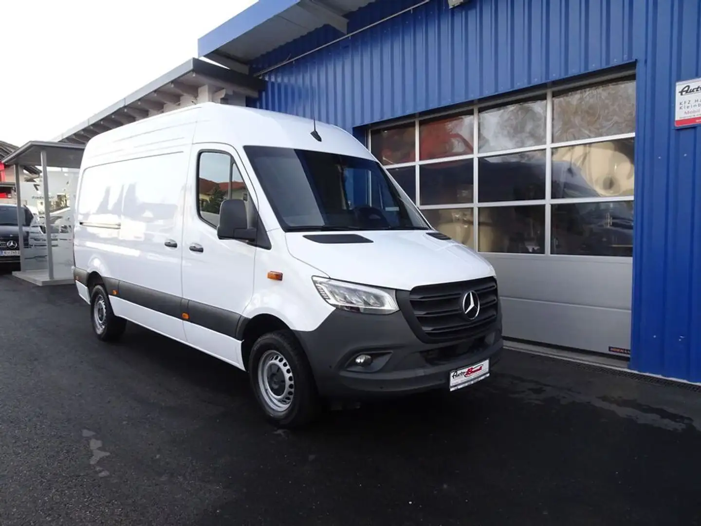 Mercedes-Benz Sprinter 317 CDI RWD 9G-Tronic L2H2 / AHK 3500 KG Alb - 1