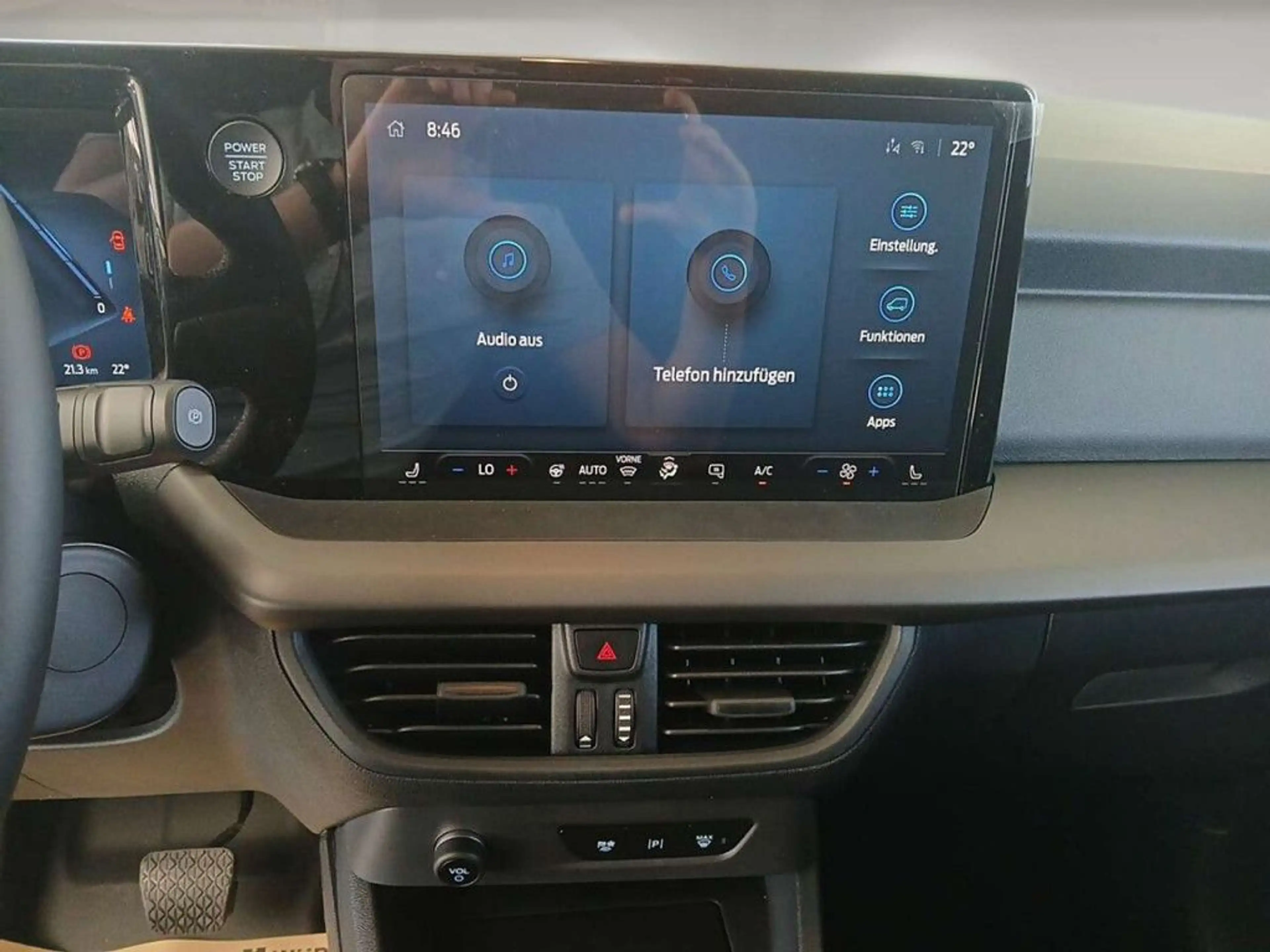 Ford Transit Courier Trend Elektro 136 PS — photo 15