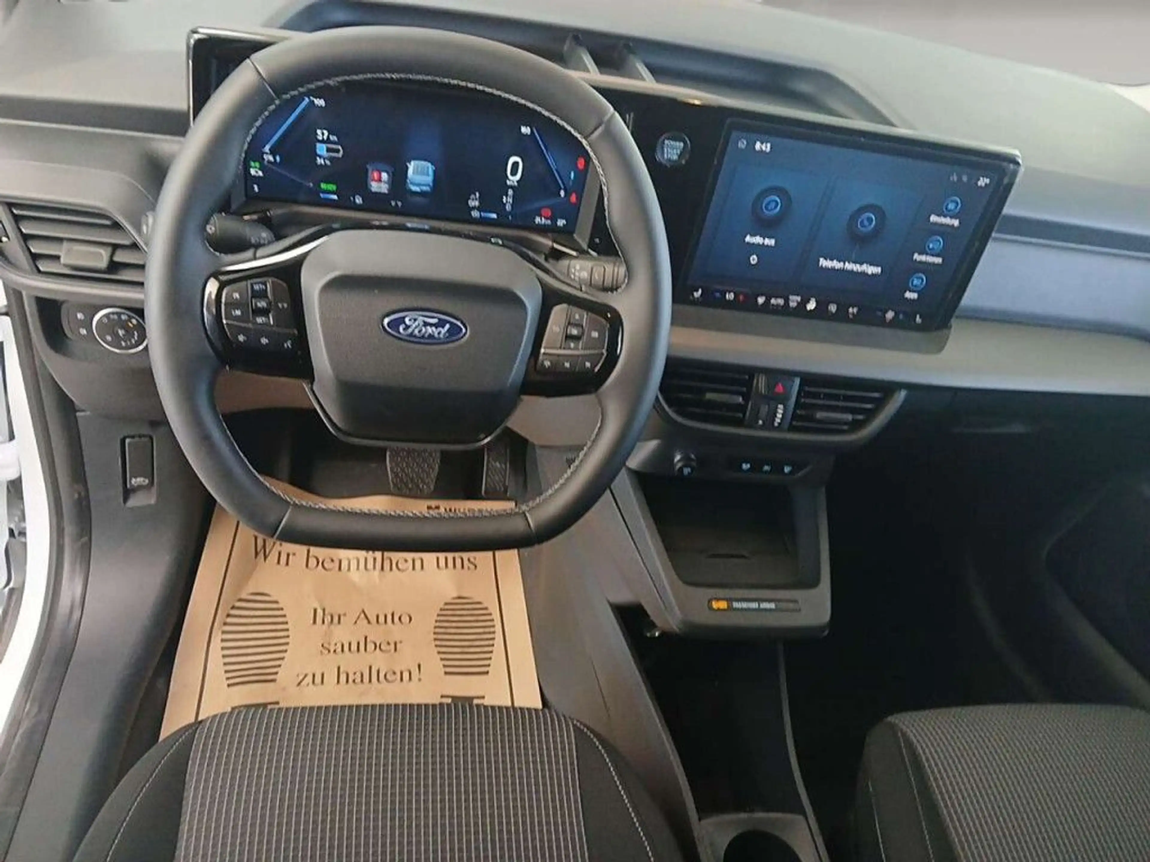 Ford Transit Courier Trend Elektro 136 PS — photo 13
