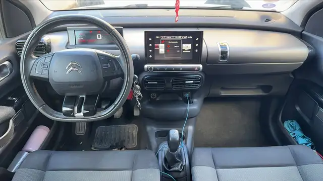Citroen C4 Cactus view 11