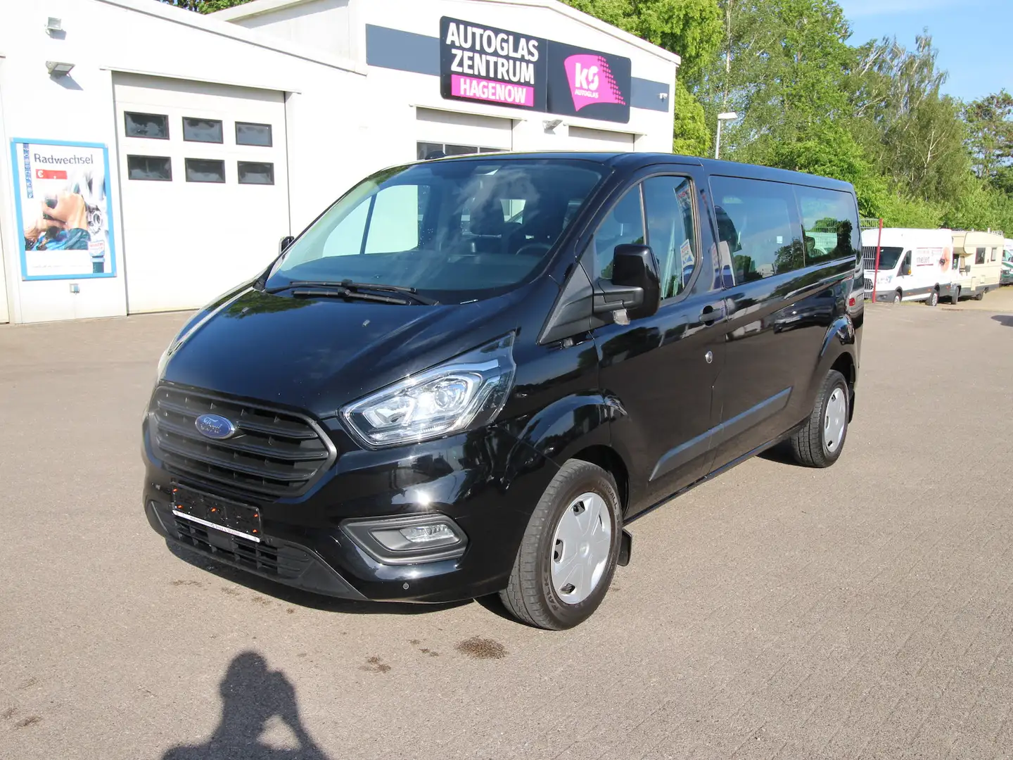 Ford Transit Custom 2.0 EcoBlue 320 L2 Trend 9-SITZER Fekete - 2