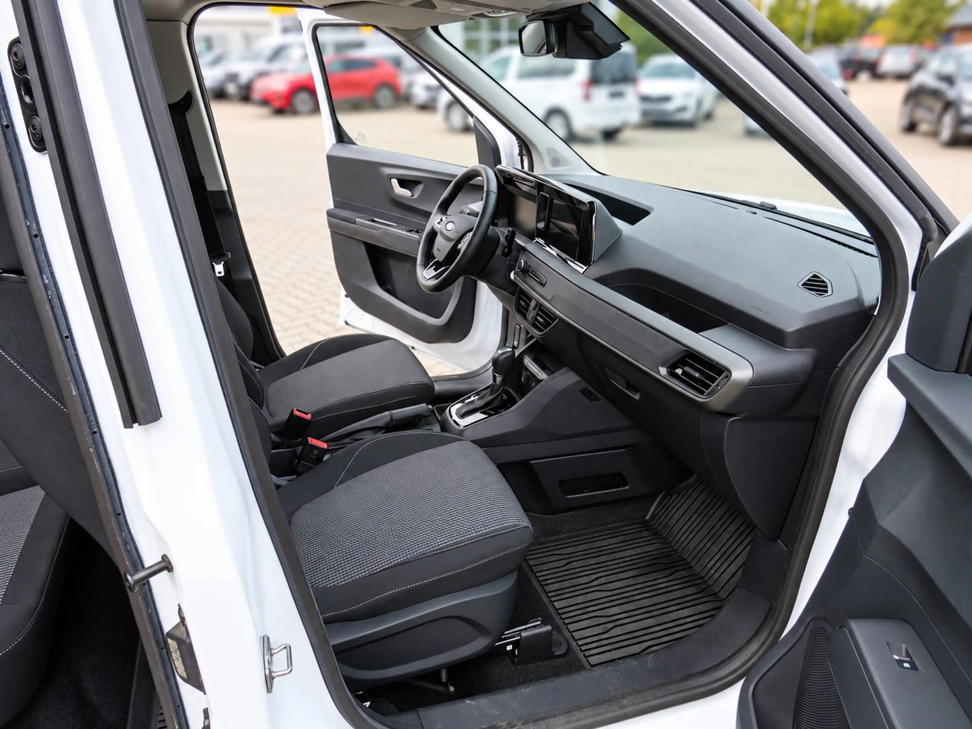Ford Transit Courier Trend Doppelkabine — photo 12
