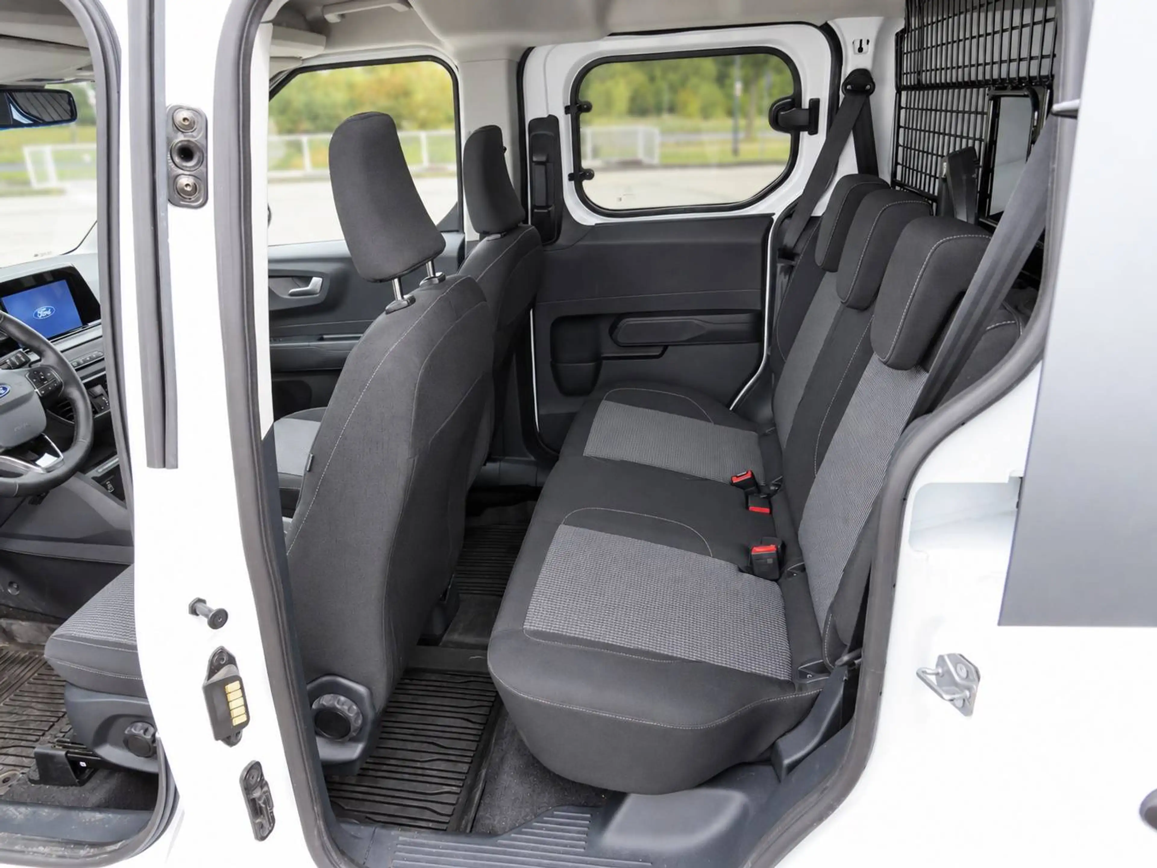 Ford Transit Courier Trend Doppelkabine — photo 9