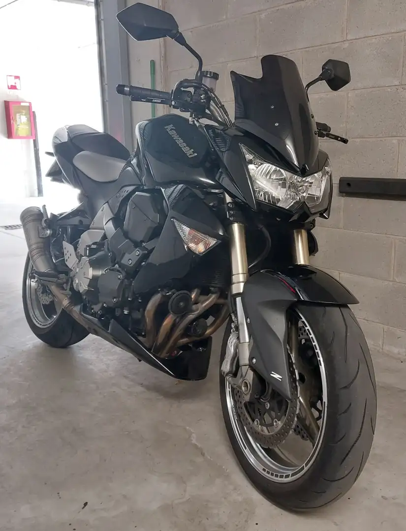 Kawasaki Z 1000 Negro - 1