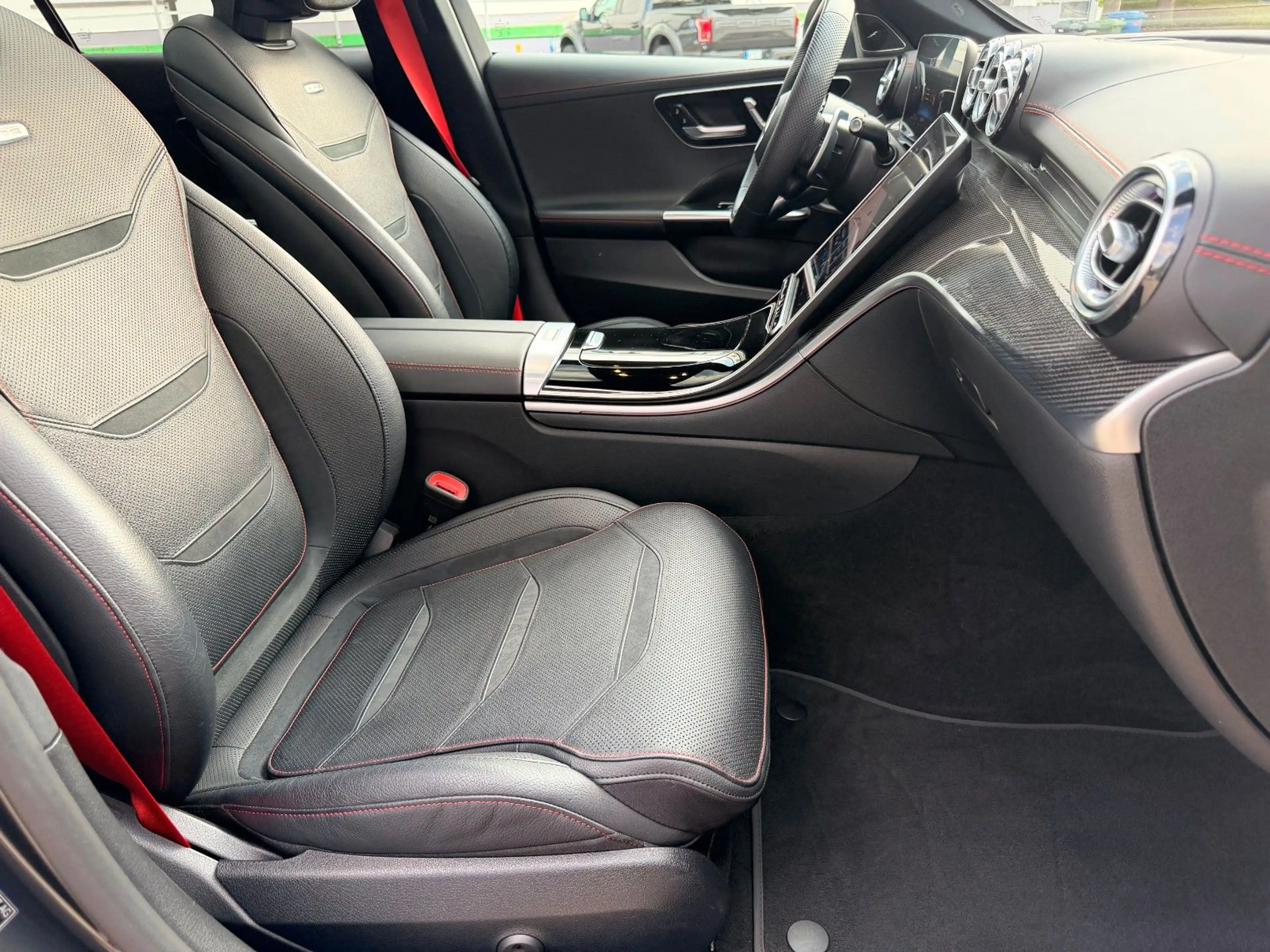 Mercedes-Benz C 43 AMG T 4M*Pano*HUD*Sound*Nappa*Night*Drive Pak* — photo 12