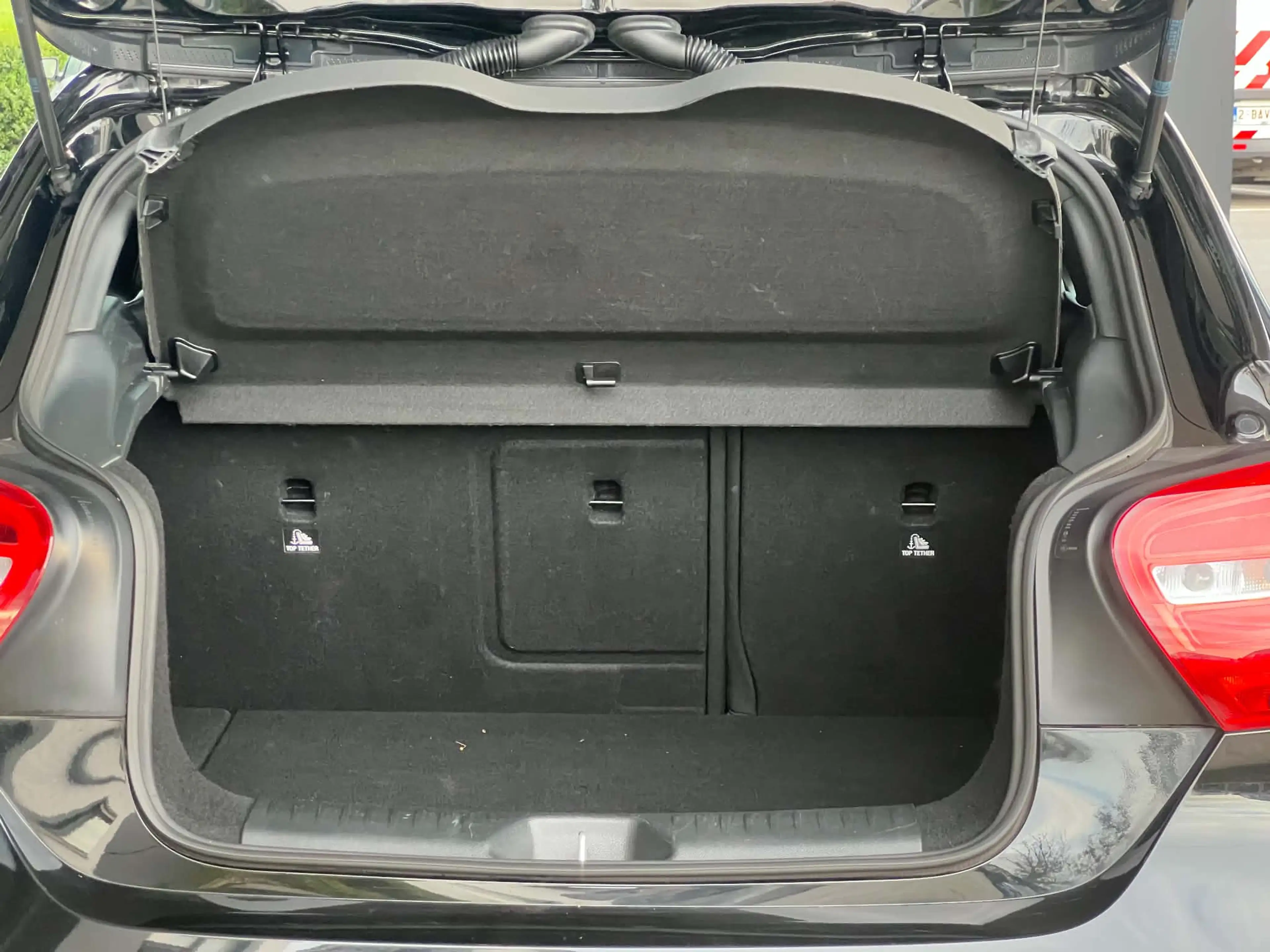 Mercedes-Benz A 180 urban handgeschakeld 2018 verwarmde zetels vooraan GPS PTS — photo 11