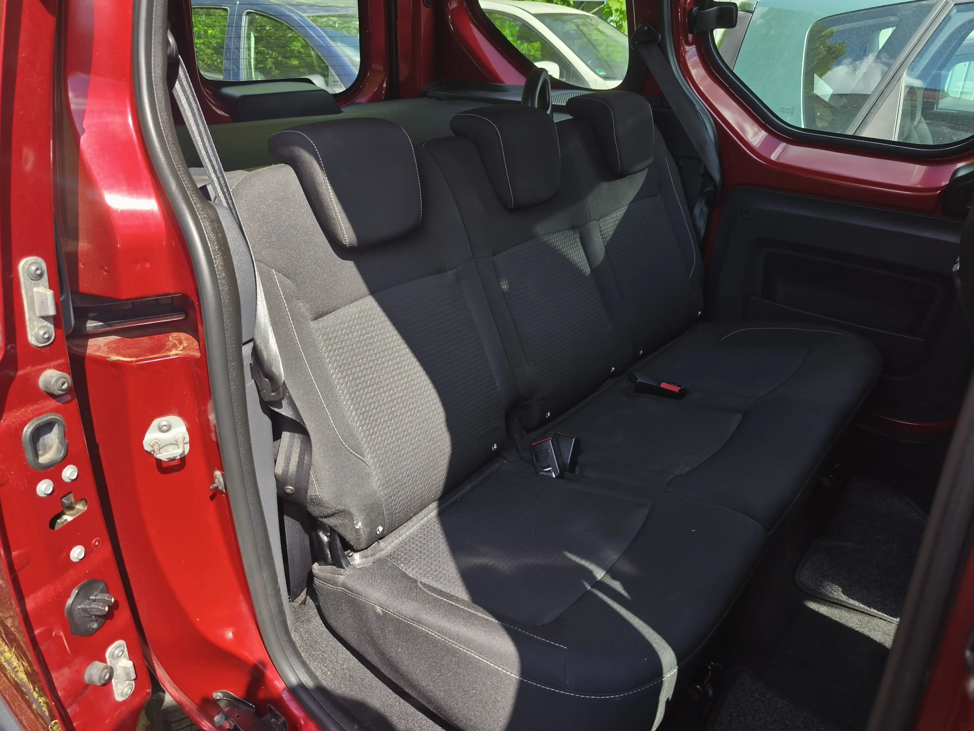 Dacia Dokker Comfort — photo 14
