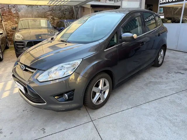 Ford C-Max view 6