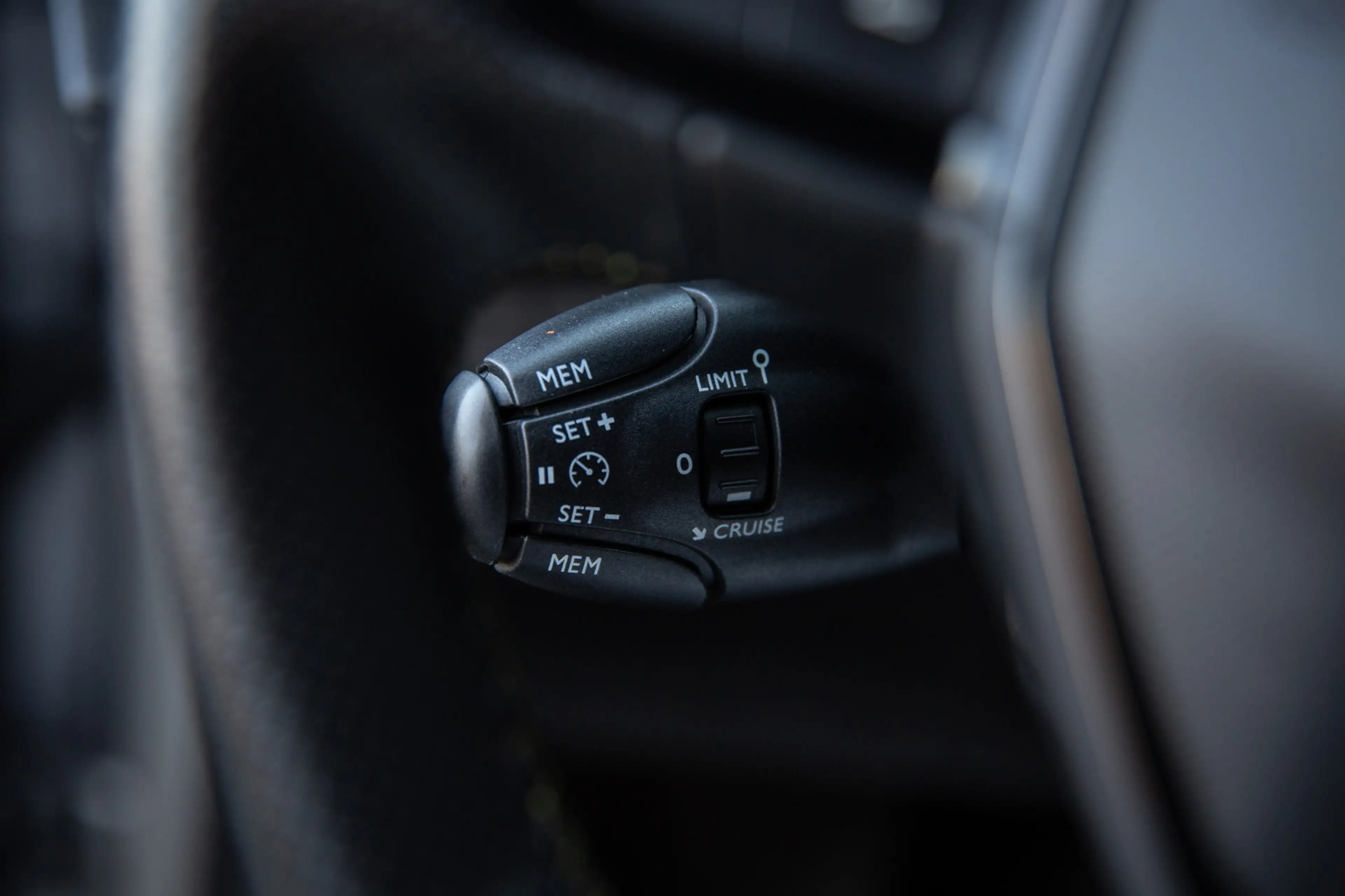 Peugeot 208 1.2 PureTech GT-Line , Cruise control, Achteruitri — photo 12