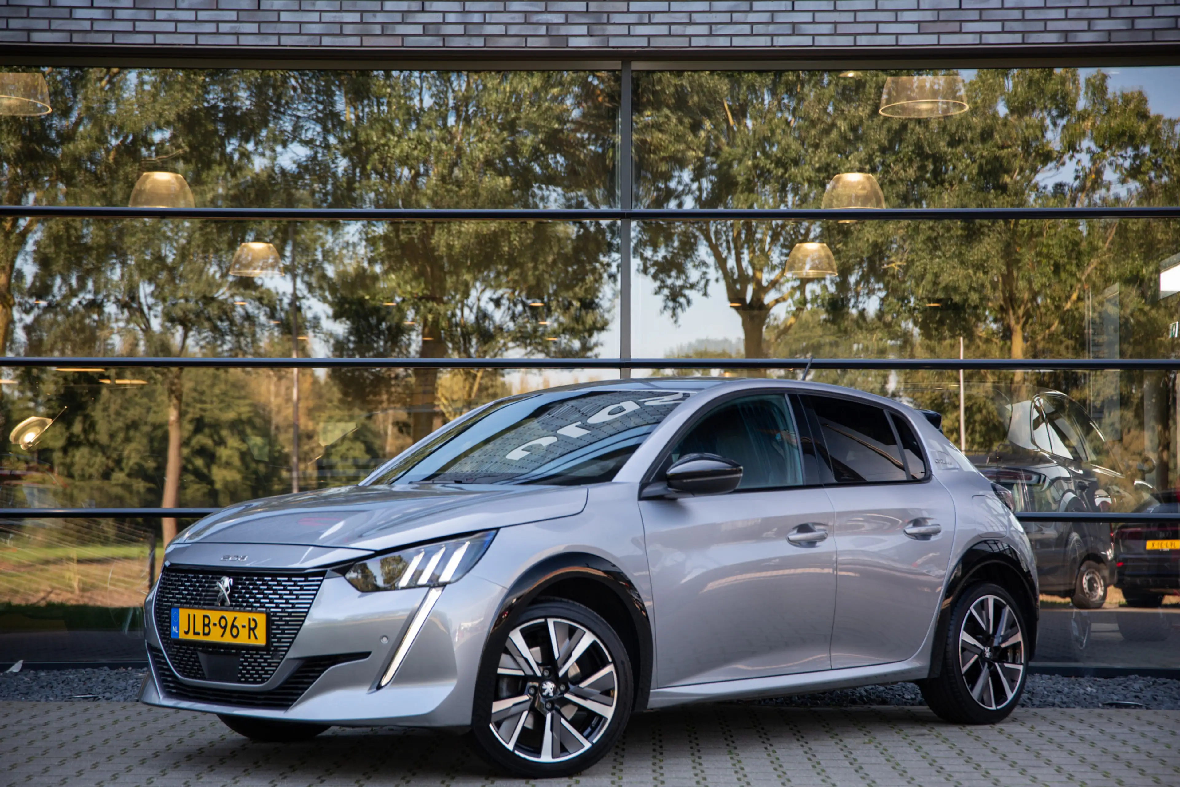 Peugeot 208 1.2 PureTech GT-Line , Cruise control, Achteruitri — photo 5