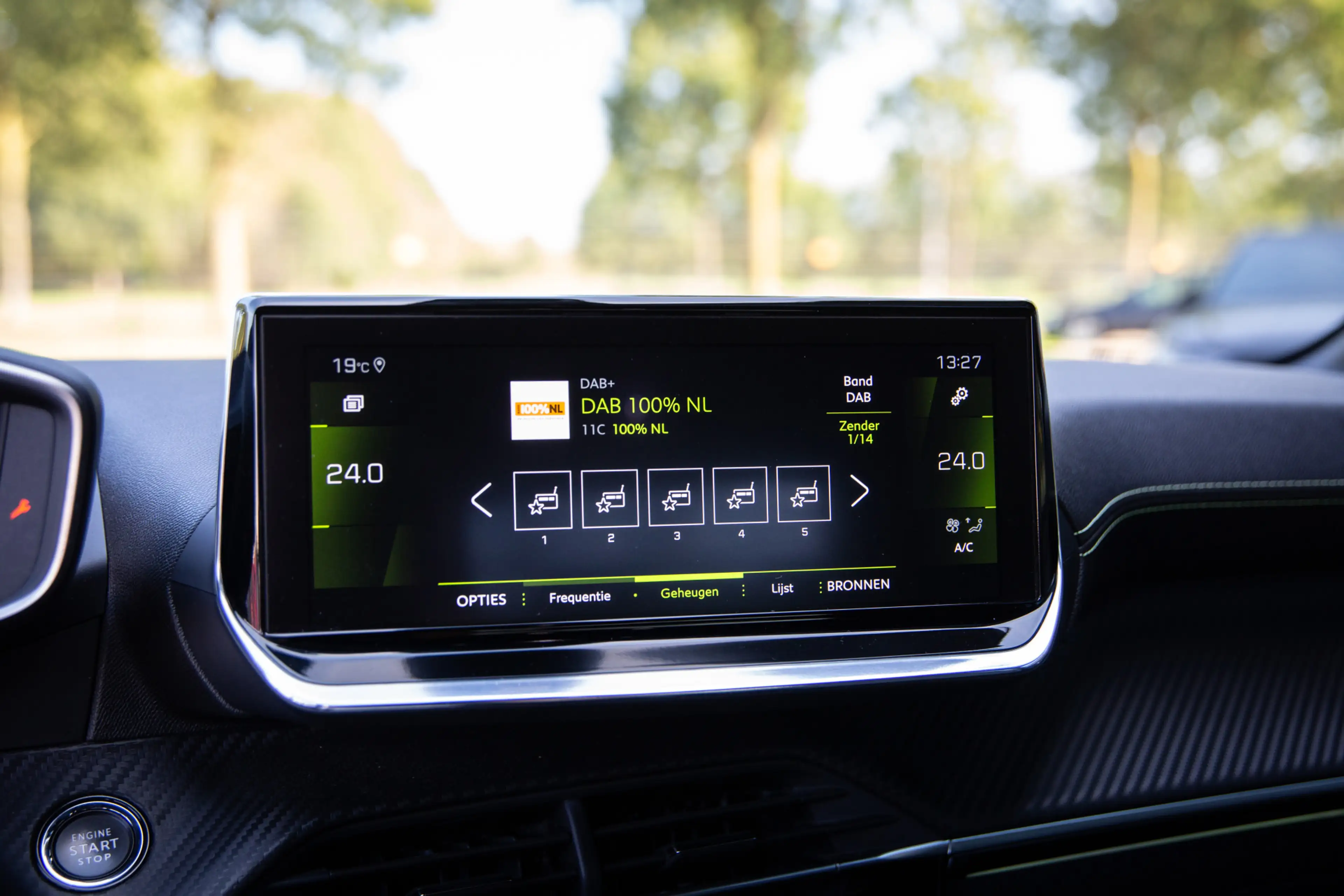 Peugeot 208 1.2 PureTech GT-Line , Cruise control, Achteruitri — photo 16