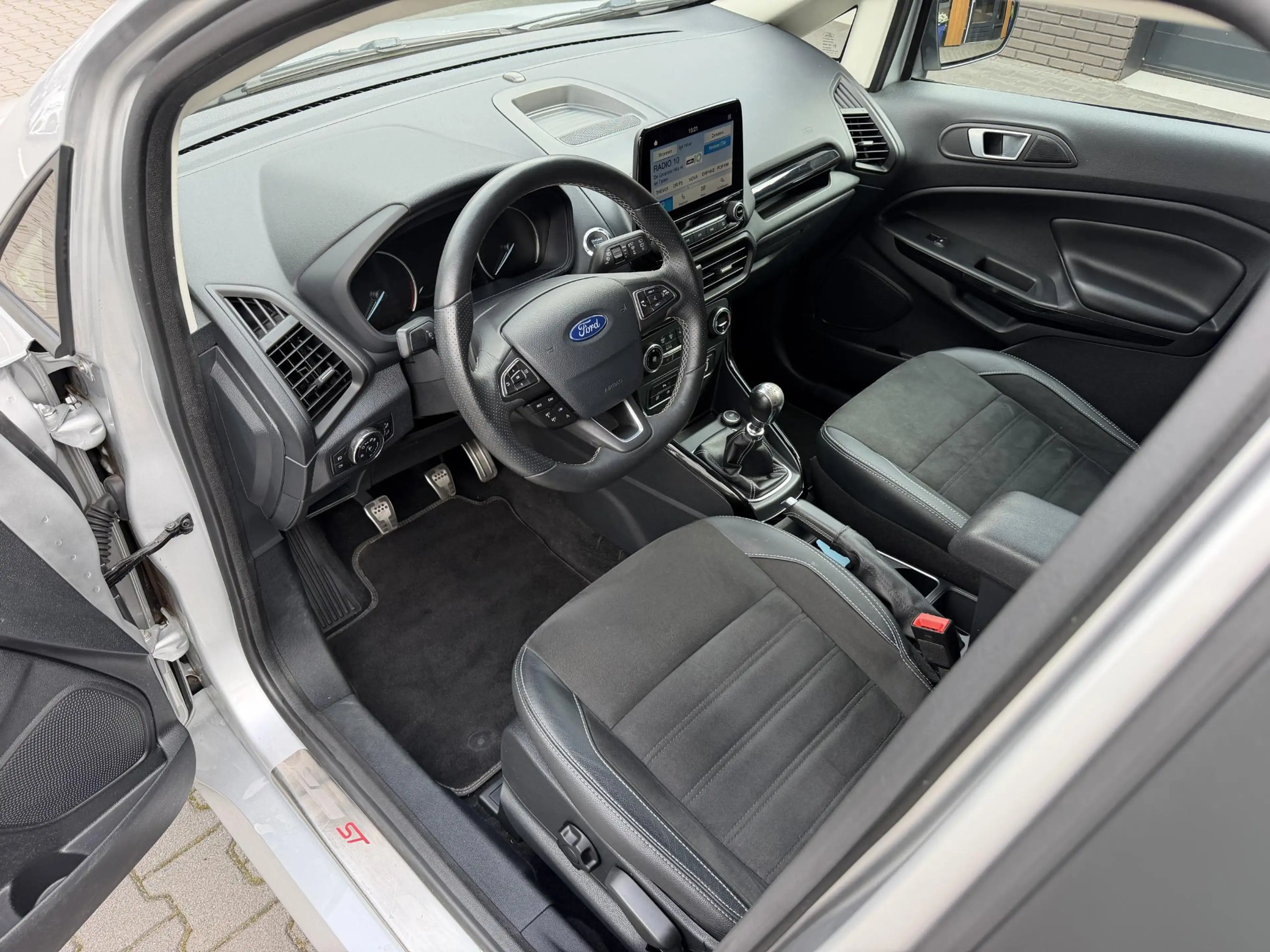 Ford EcoSport 1.0 140PK ST-Line 18 inch, Carplay, Stoelverw. Gar — photo 4