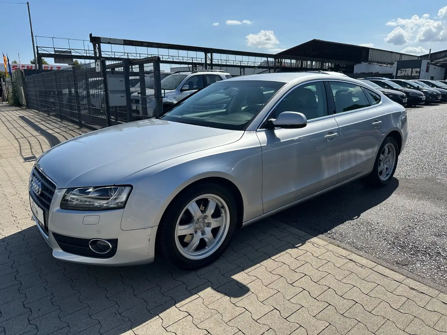 Audi A5 Sportback 2.0 TFSI Automatik Xenon/LED/ PDC Silber - 1