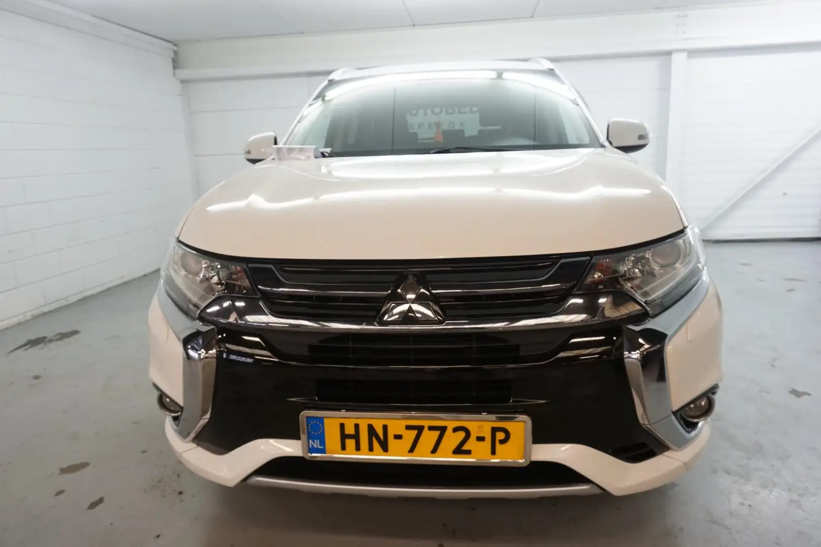 Mitsubishi Outlander 2.0 PHEV Business Edition / NAVI / NAP / CAMERA Bianco - 2