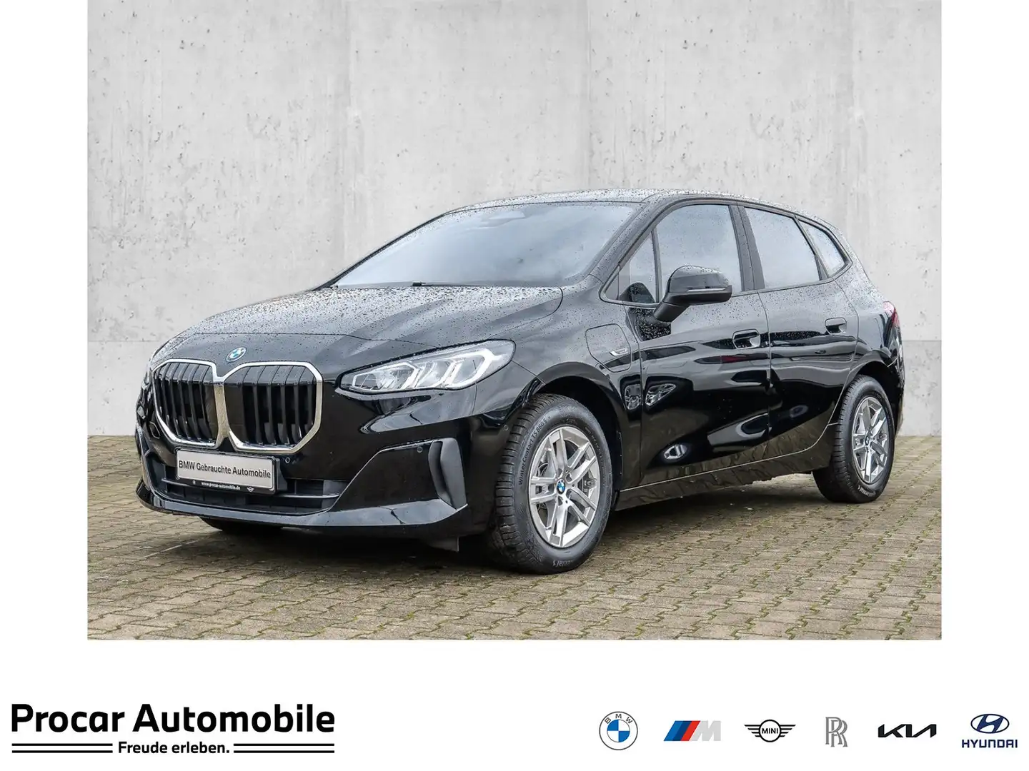 BMW 225 e xDrive Active Tourer Navi Widescreen AHK H/K RFK Schwarz - 1