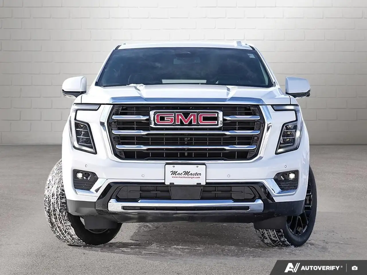 GMC Yukon снимка GMC Yukon