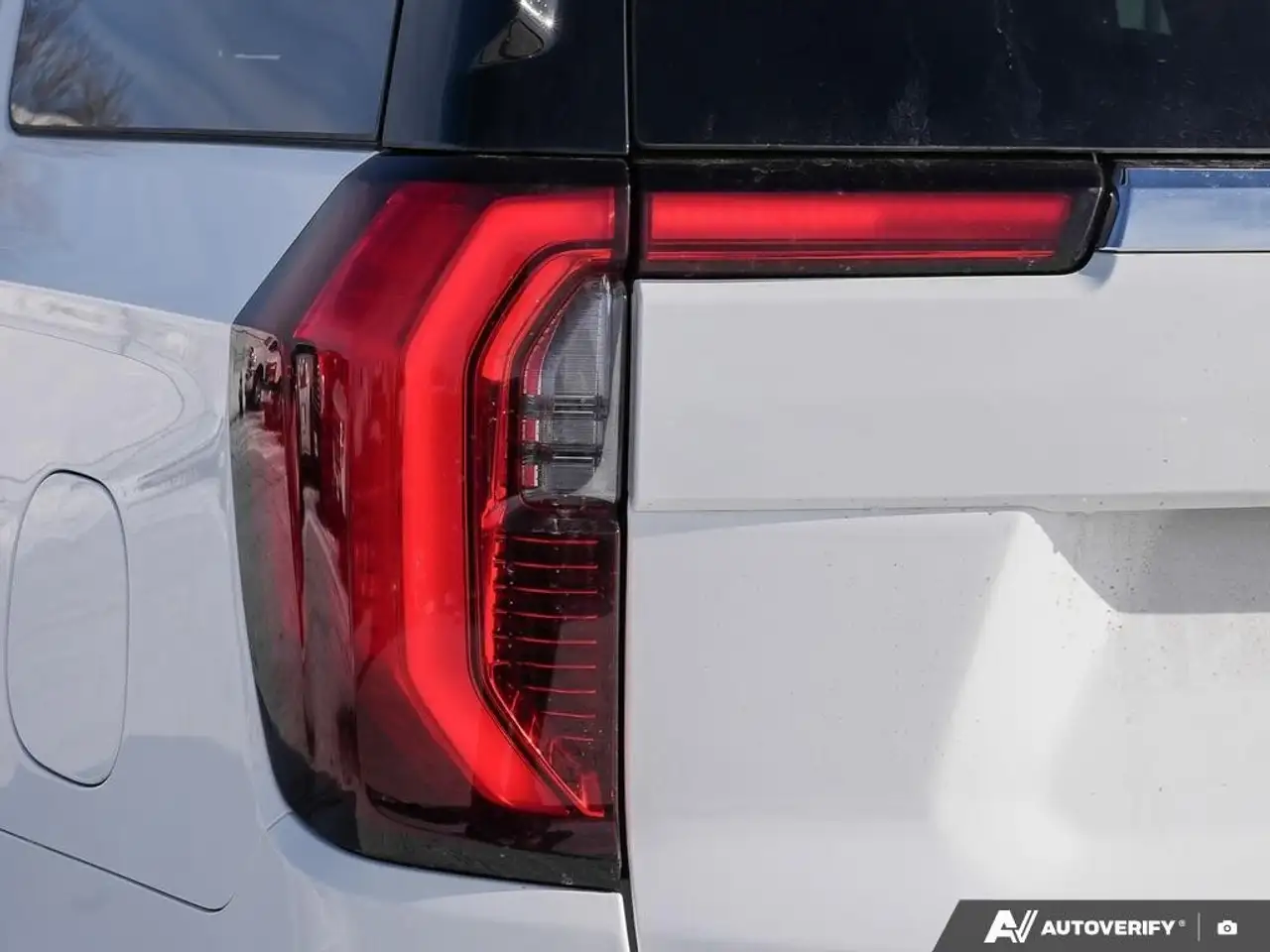 GMC Yukon снимка GMC Yukon