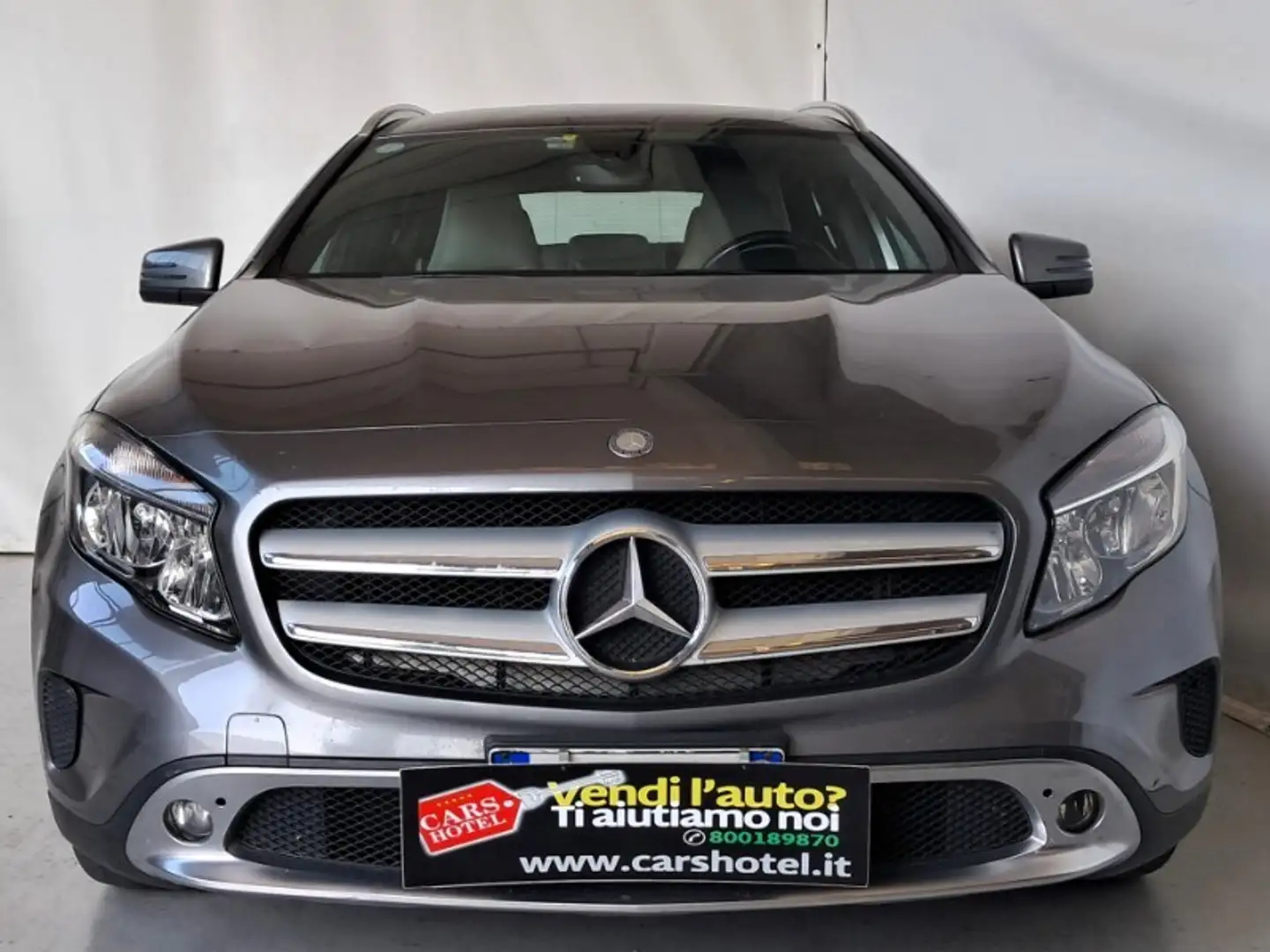 Mercedes-Benz GLA 200 CDI Automatic Sport Gris - 1