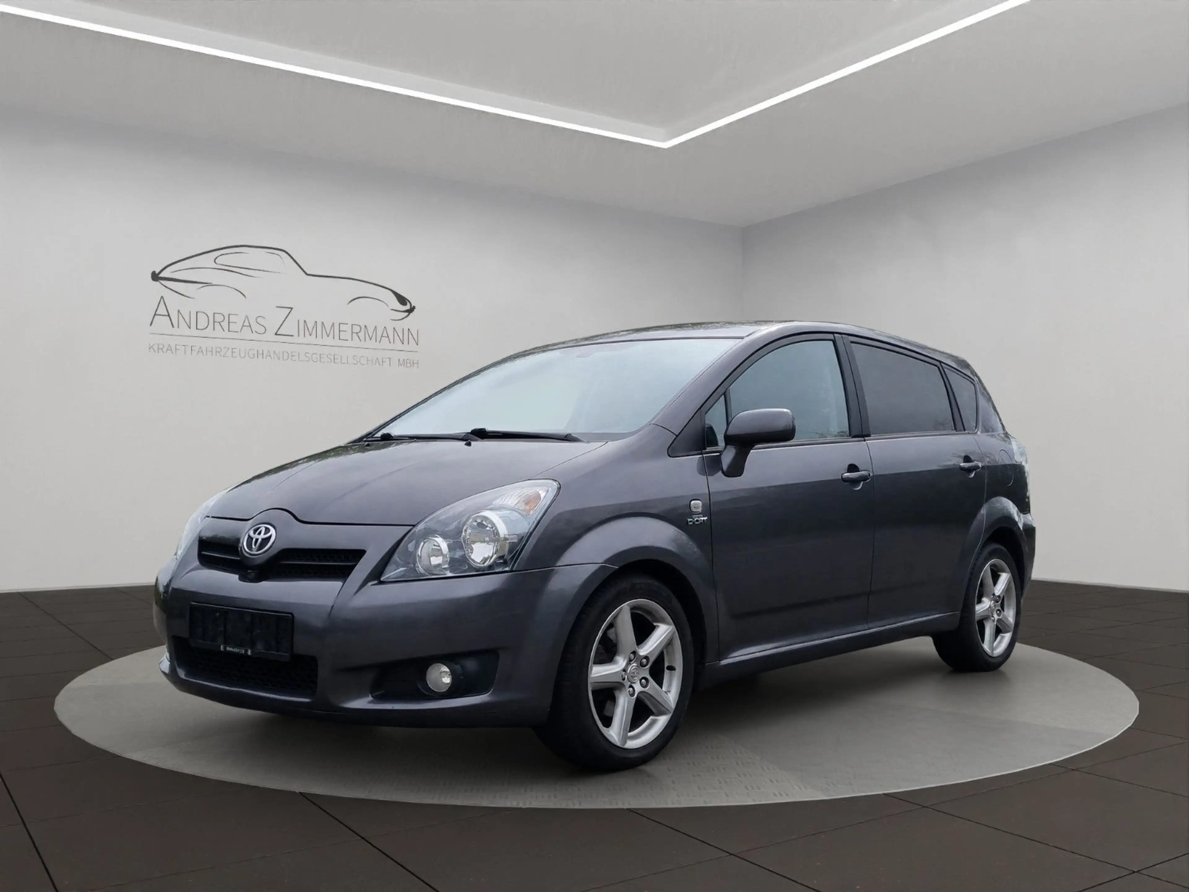 Toyota Corolla Verso 2.2 D-CAT Executive 7-Sitzer
