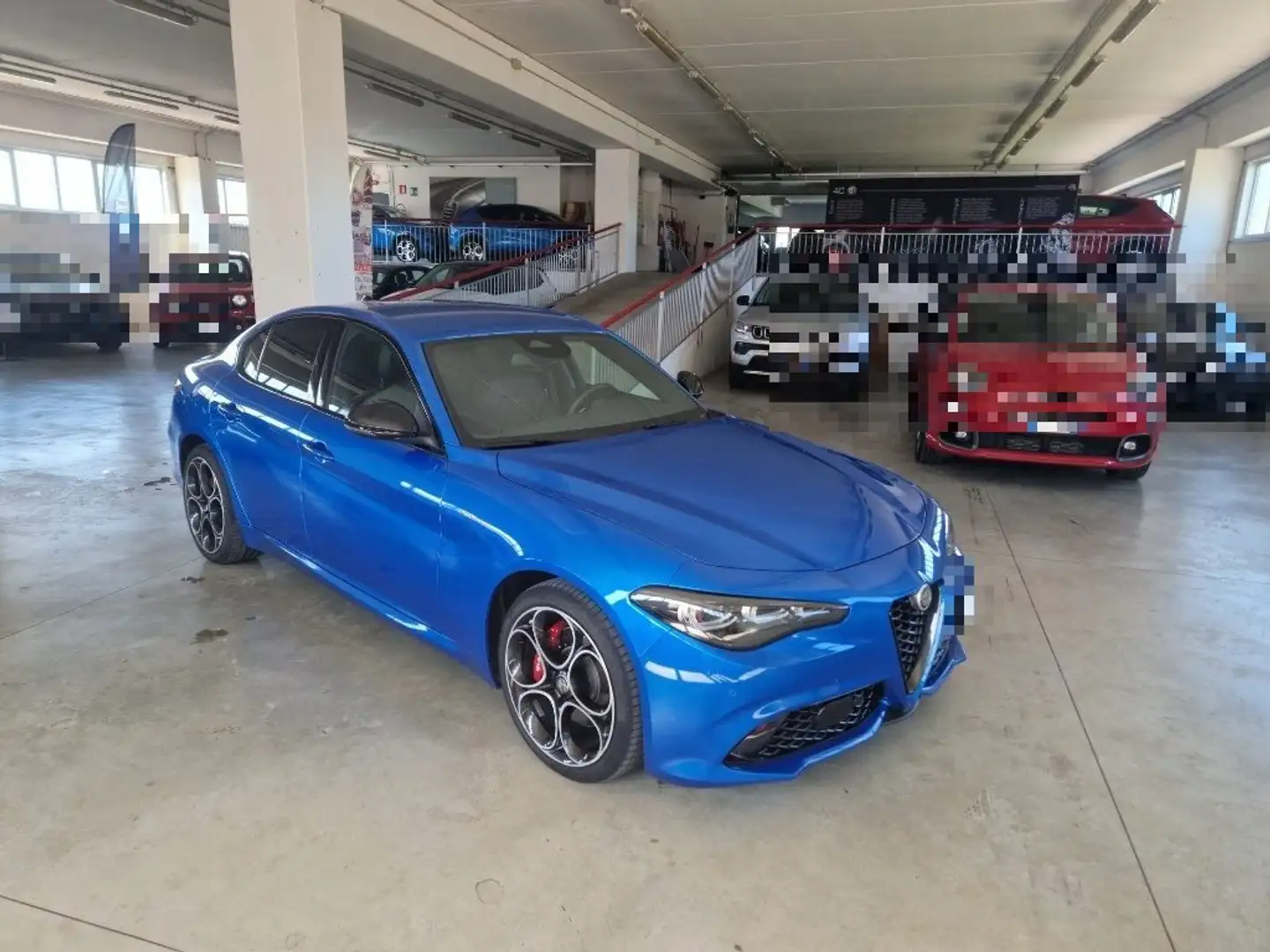 Alfa Romeo Giulia 2.2 Turbodiesel 210 CV AT8 AWD Q4 Veloce Blu/Azzurro - 1