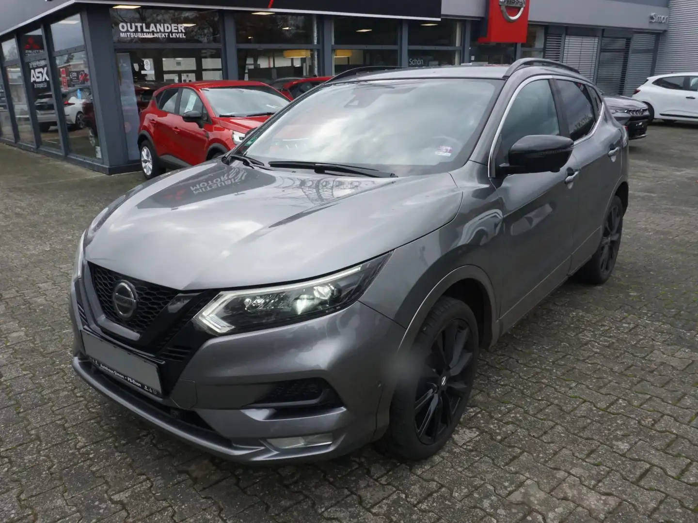 Nissan Qashqai 1.3 DIG-T N-Tec AHK SHZ 18" Gris - 1
