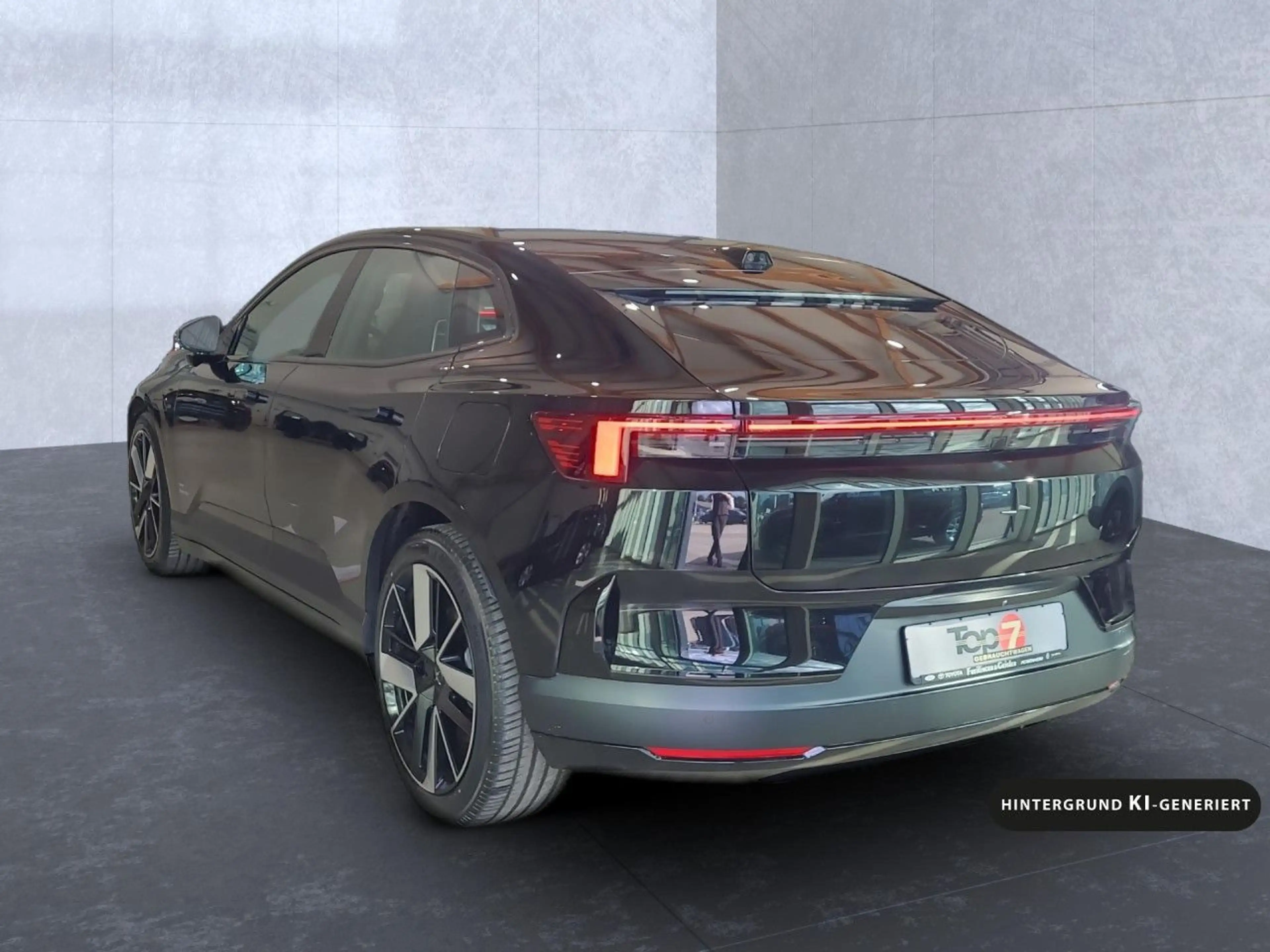 Polestar 4 200 kW Long Range Single PILOT PLUS Sportpaket — photo 4
