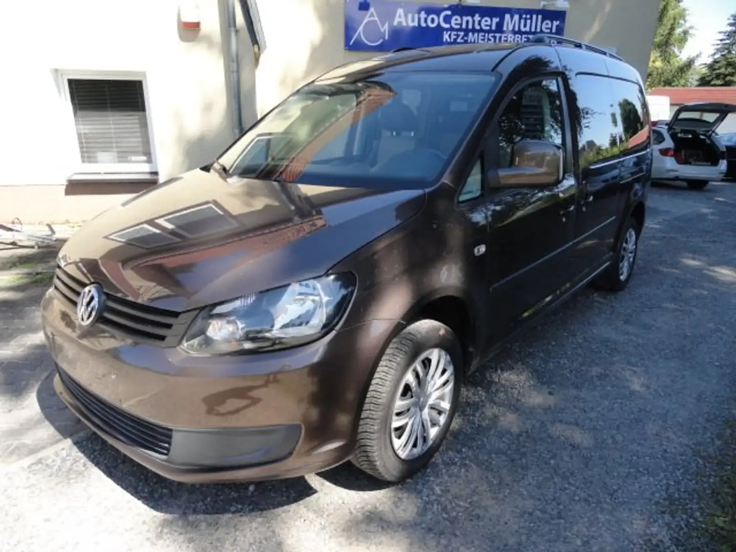 Volkswagen Caddy Maxi Trend Klimaautomatik+5 Sitzer Brun - 2