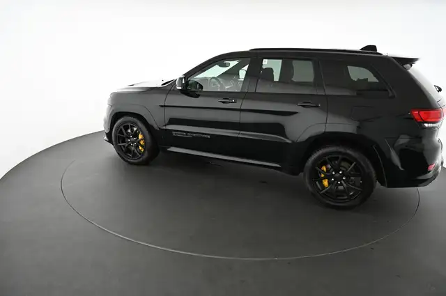 Jeep Grand Cherokee view 7