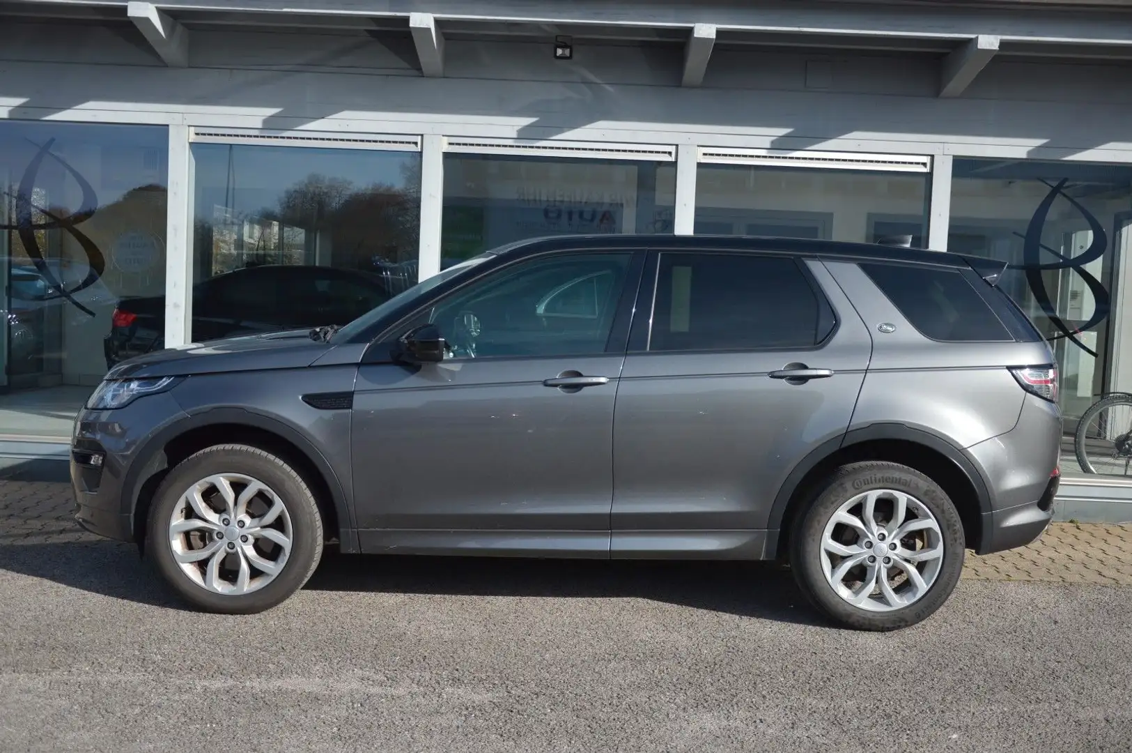 Land Rover Discovery Sport HSE*AUTOMATIK*CAM*NAVI*AHK*XENON Gris - 2