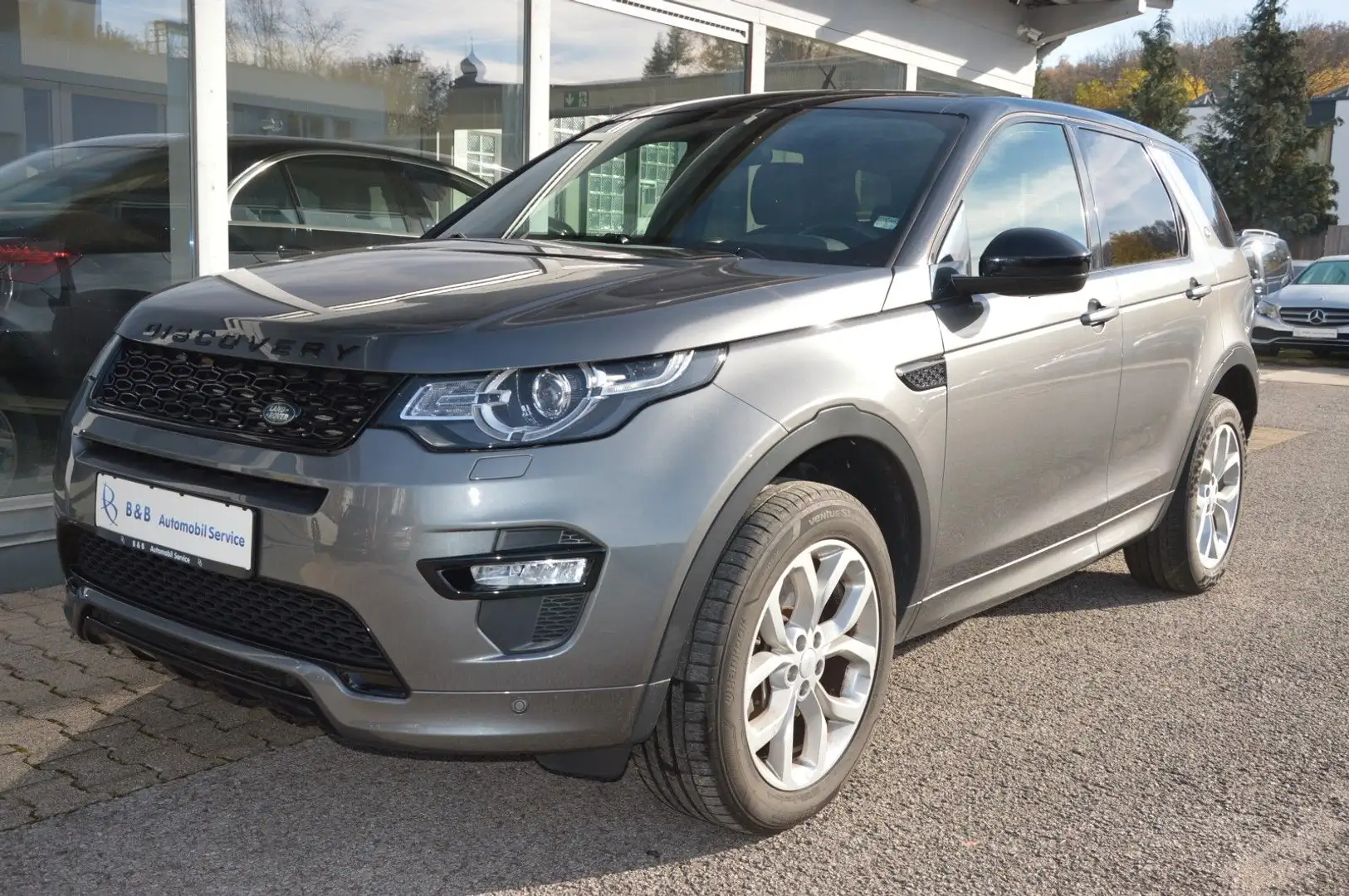 Land Rover Discovery Sport HSE*AUTOMATIK*CAM*NAVI*AHK*XENON Gris - 1