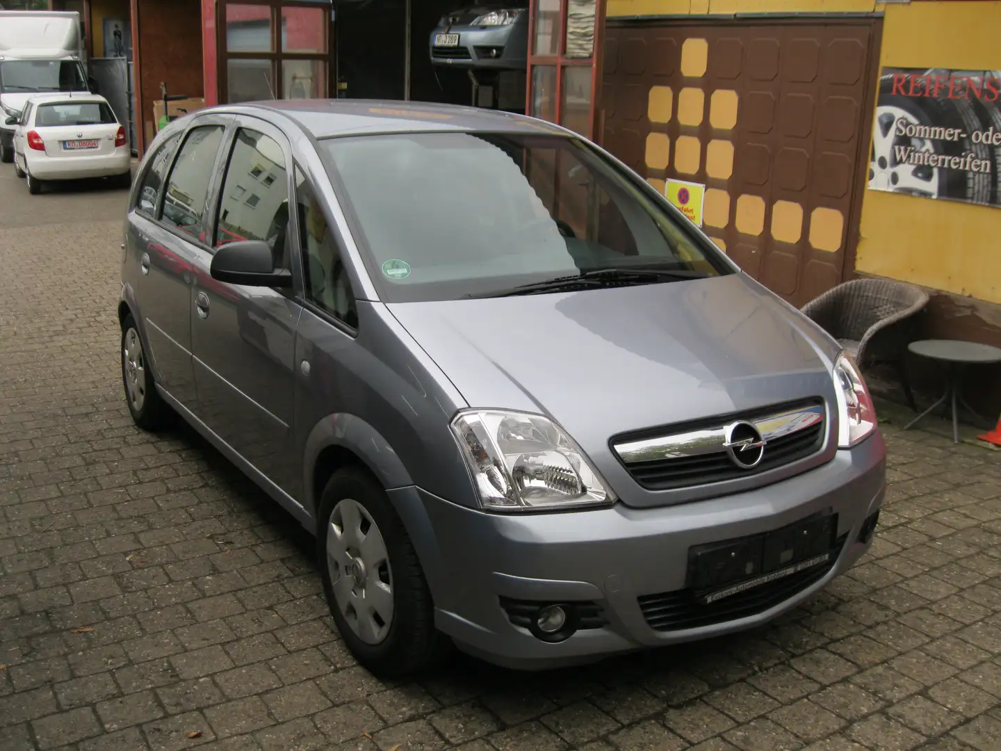 Opel Meriva Meriva 1.6 16V Grau - 1